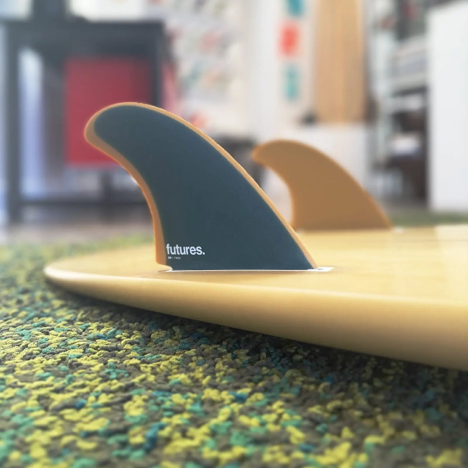 EN Fiberglass Twin Fin Futures