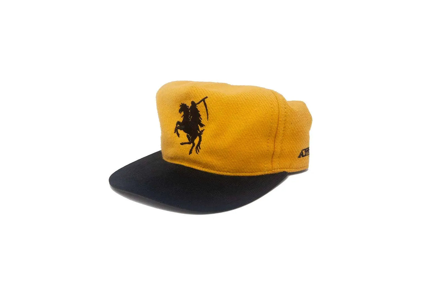 LIVE FAST Gold - Snapback The Ampal Creative