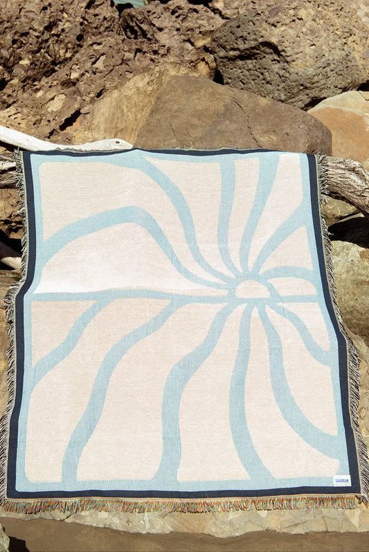 Horizon Heritage Woven Throw - Ocean